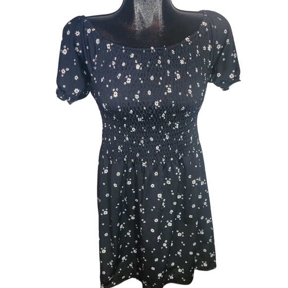 Suzy Shier Black/white Floral Dress - Picture 1 of 4